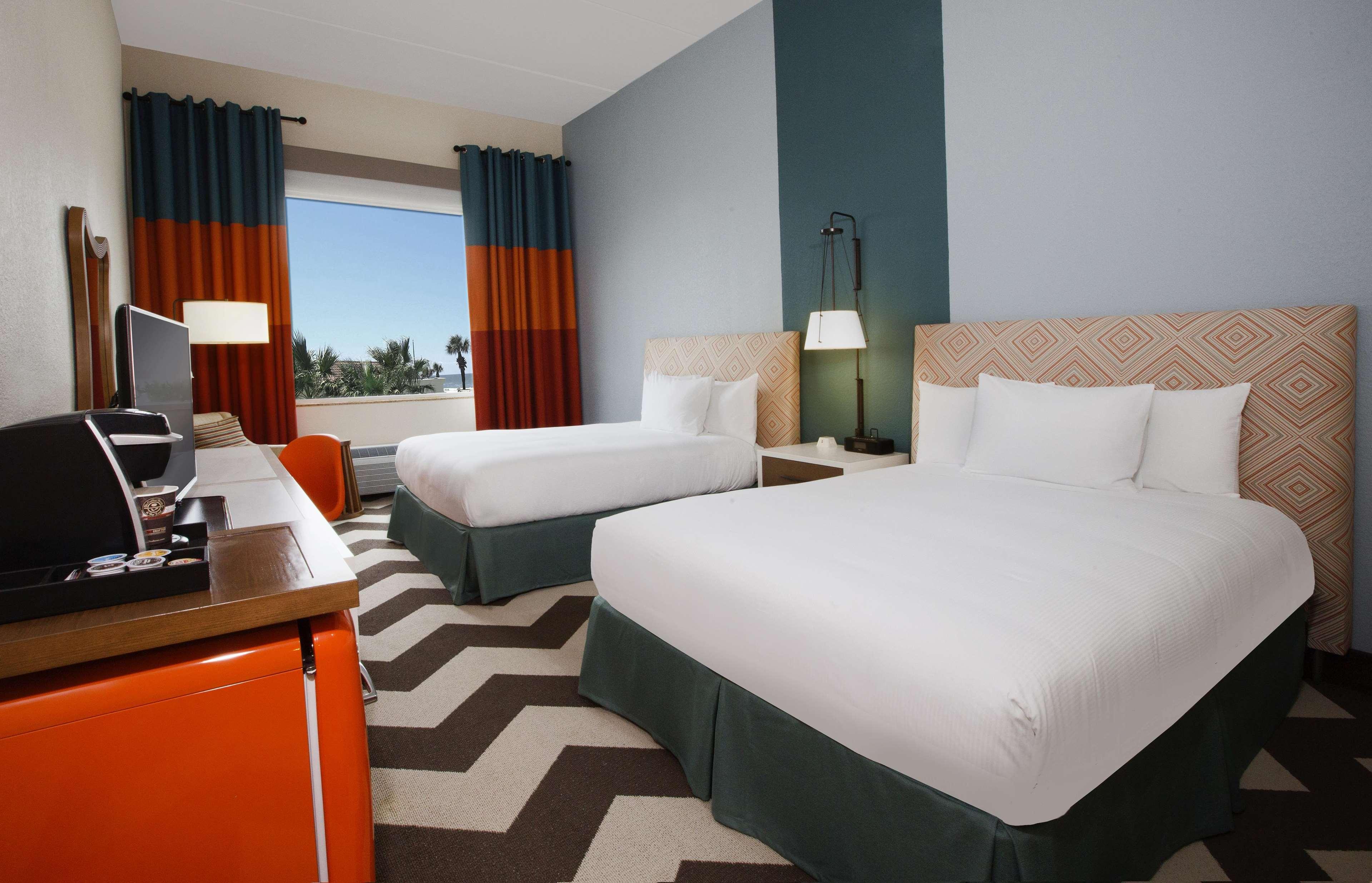 Doubletree By Hilton Galveston Beach Bagian luar foto