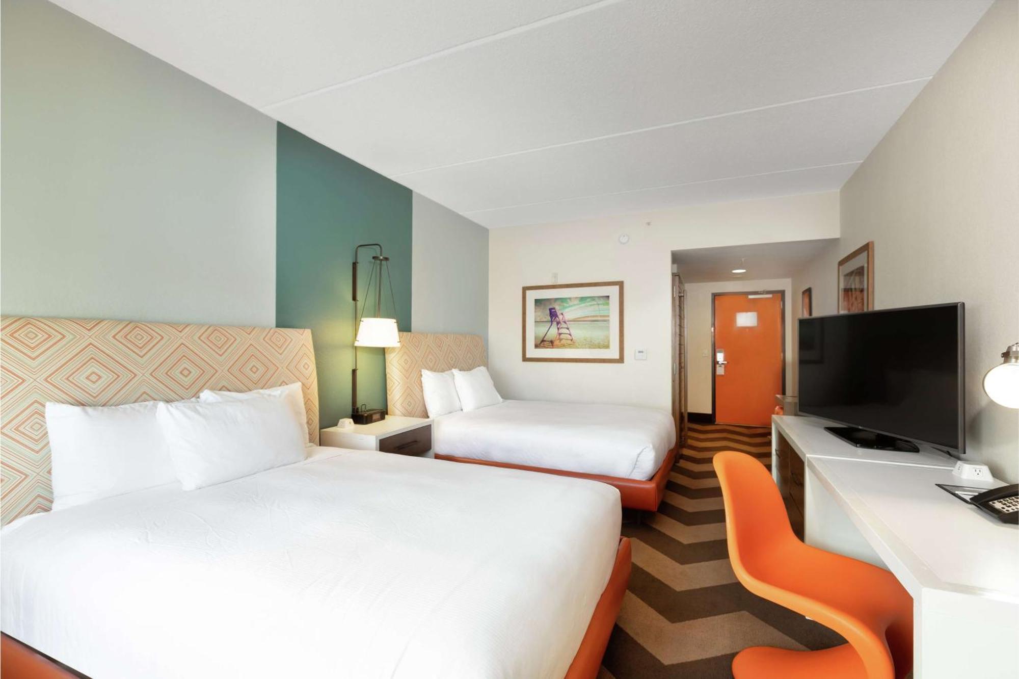 Doubletree By Hilton Galveston Beach Bagian luar foto